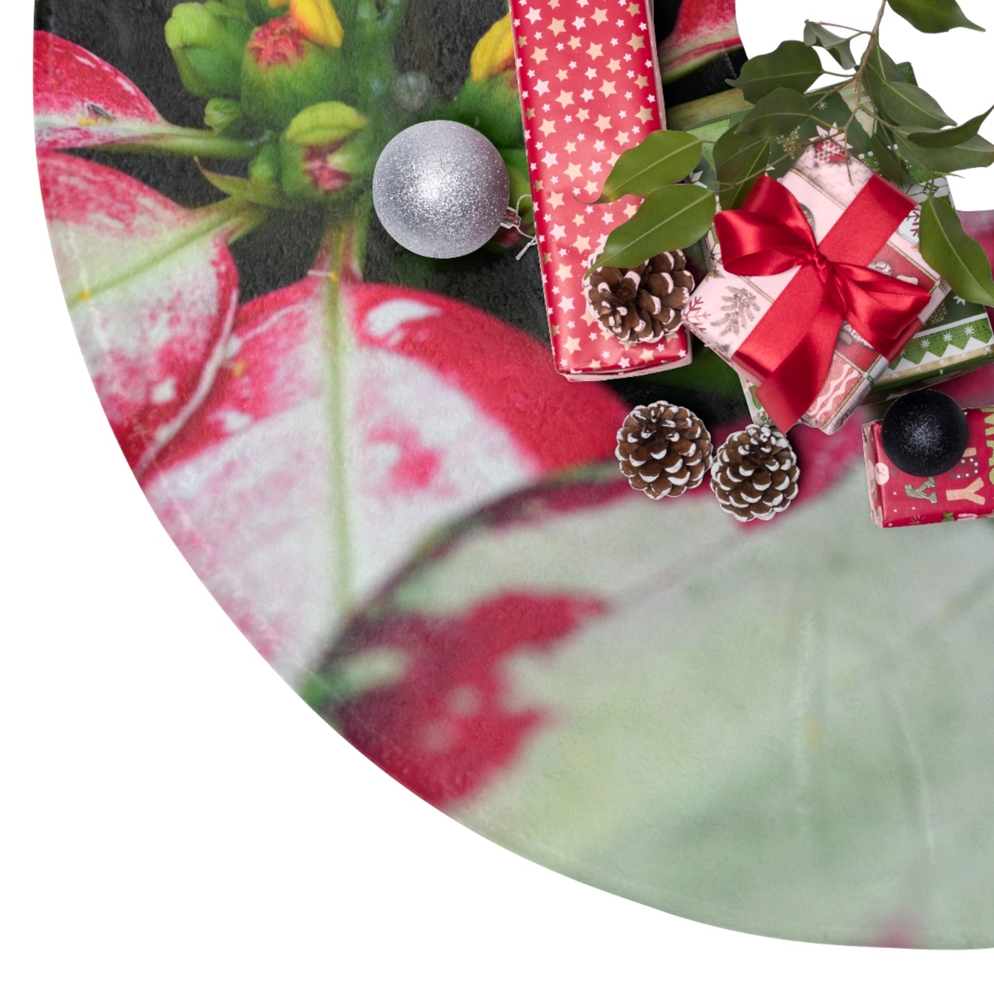Pointsettia Christmas Tree Skirt